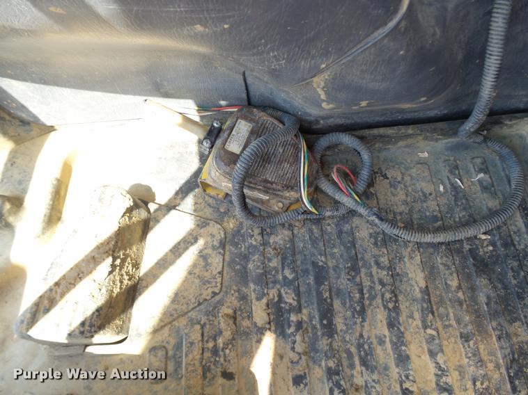 image for item K1848 2005 Komatsu 300LC-7L excavator