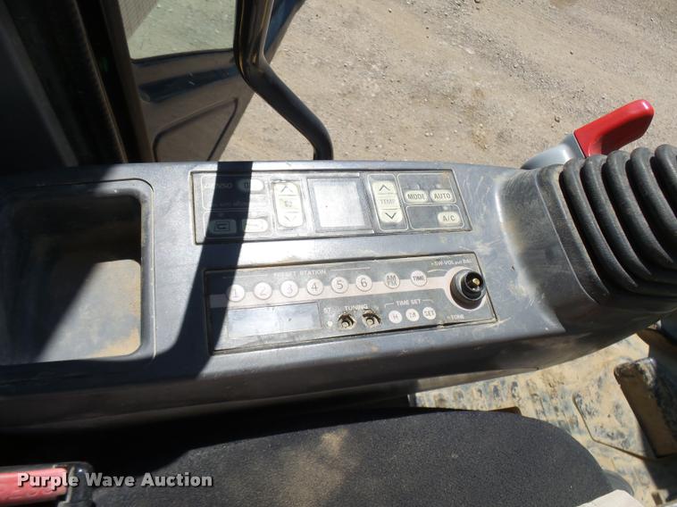 image for item K1848 2005 Komatsu 300LC-7L excavator