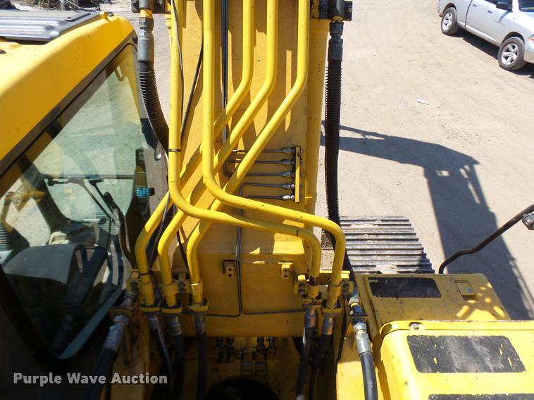 image for item K1848 2005 Komatsu 300LC-7L excavator