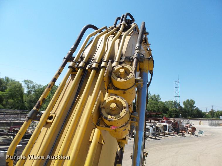 image for item K1848 2005 Komatsu 300LC-7L excavator