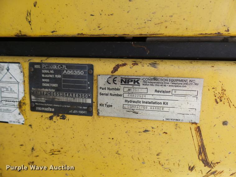 image for item K1848 2005 Komatsu 300LC-7L excavator