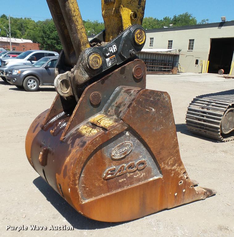 image for item K1849 2004 Komatsu 300LC-7L excavator