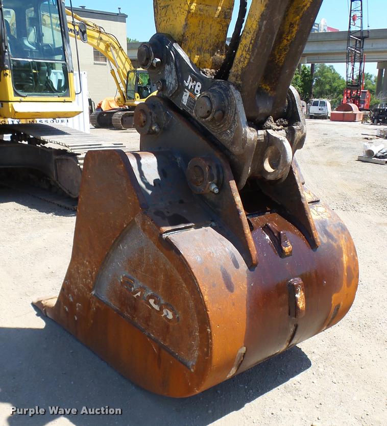 image for item K1849 2004 Komatsu 300LC-7L excavator