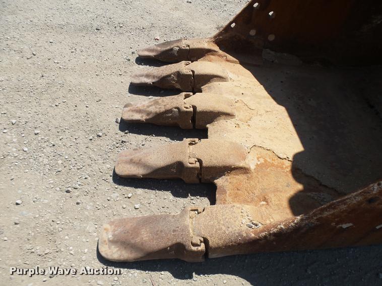 image for item K1849 2004 Komatsu 300LC-7L excavator