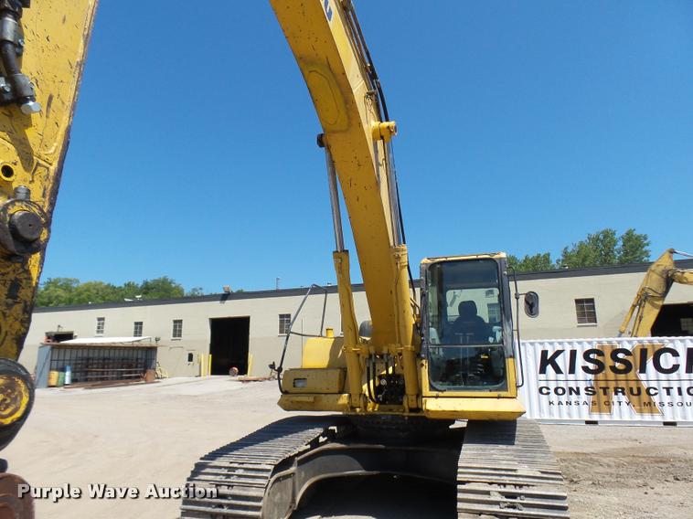 image for item K1849 2004 Komatsu 300LC-7L excavator