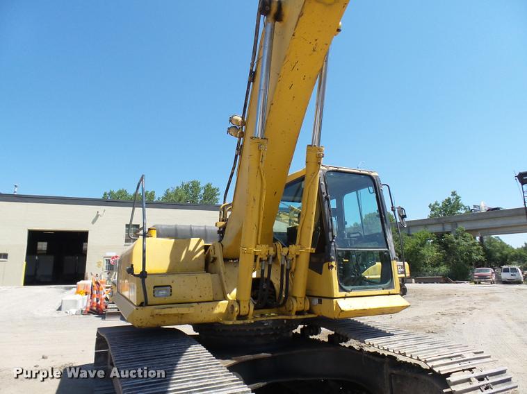 image for item K1849 2004 Komatsu 300LC-7L excavator
