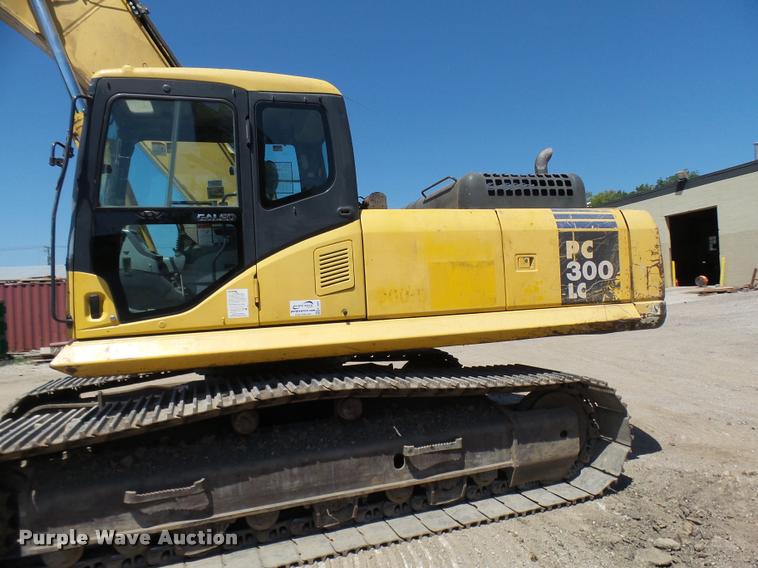 image for item K1849 2004 Komatsu 300LC-7L excavator