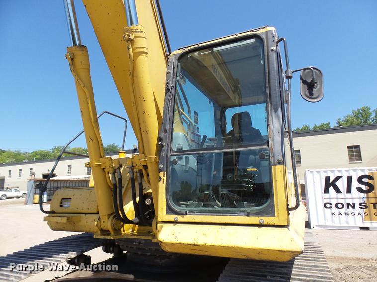 image for item K1849 2004 Komatsu 300LC-7L excavator