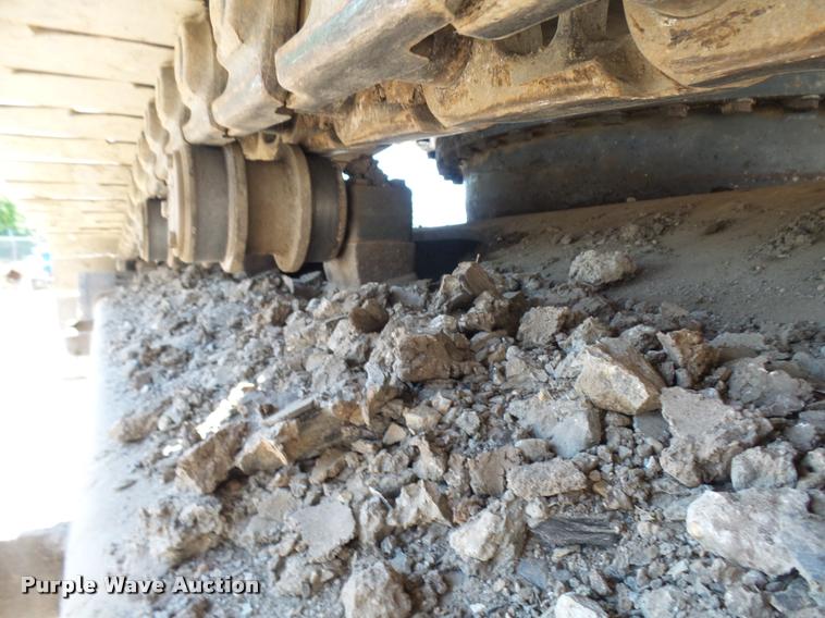 image for item K1849 2004 Komatsu 300LC-7L excavator