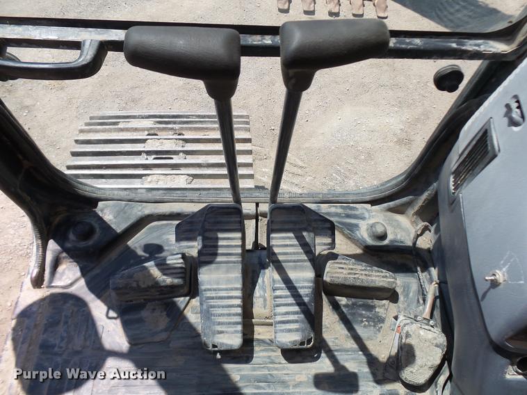 image for item K1849 2004 Komatsu 300LC-7L excavator