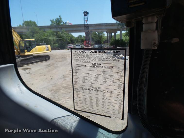 image for item K1849 2004 Komatsu 300LC-7L excavator