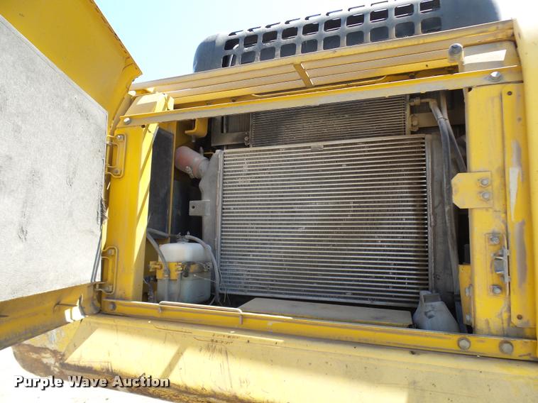 image for item K1849 2004 Komatsu 300LC-7L excavator