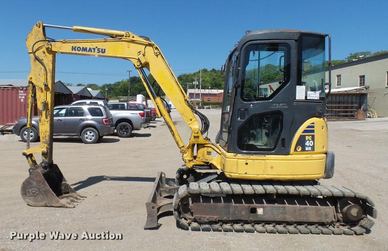 image for item K1850 2005 Komatsu PC40MR-2 mini excavator