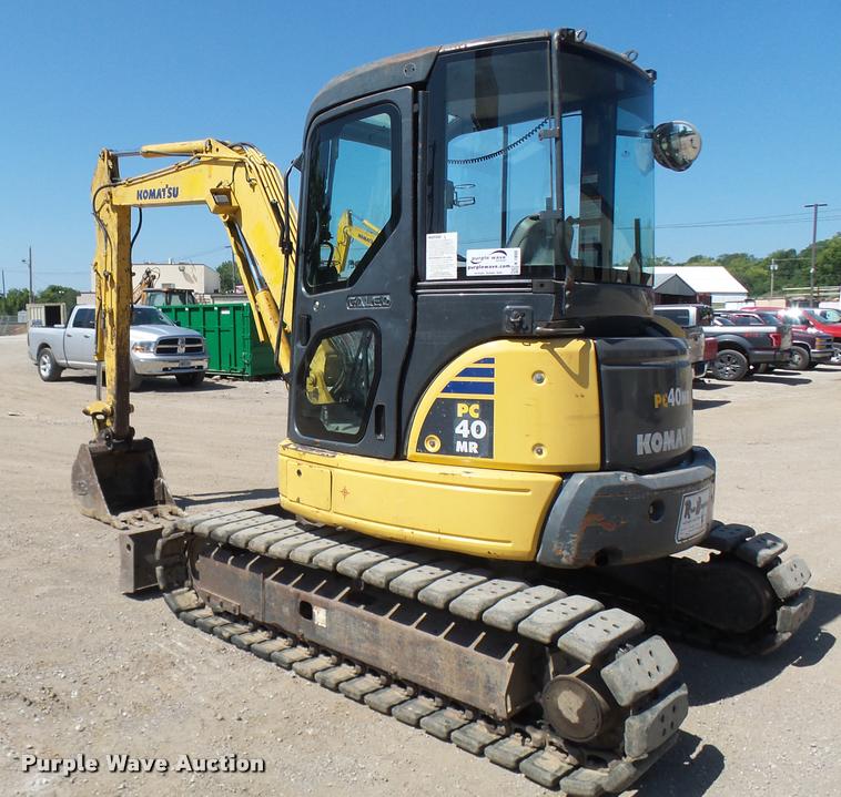 image for item K1850 2005 Komatsu PC40MR-2 mini excavator