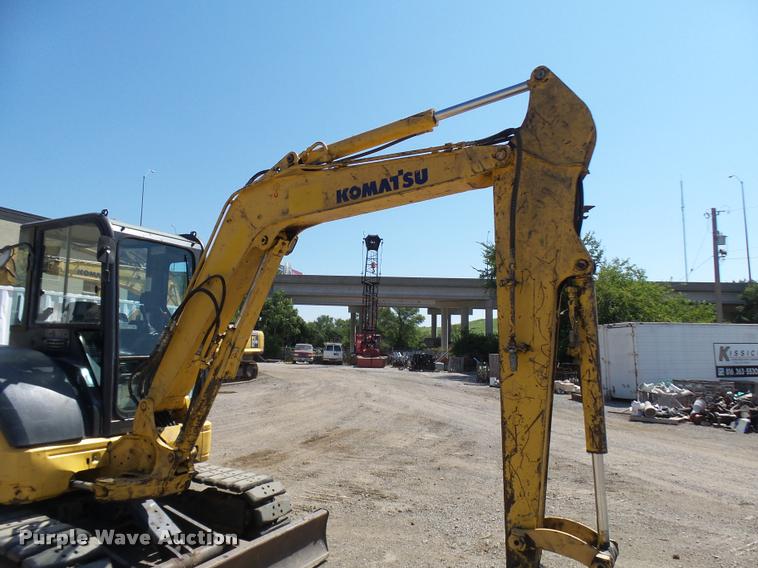 image for item K1850 2005 Komatsu PC40MR-2 mini excavator