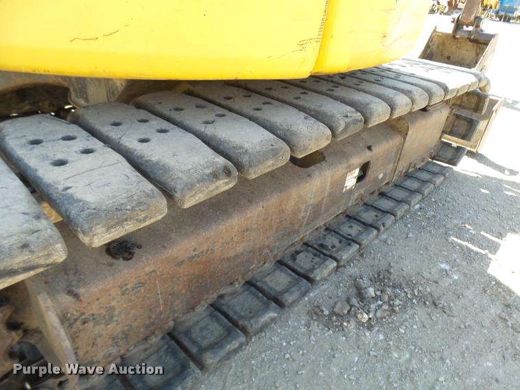 image for item K1850 2005 Komatsu PC40MR-2 mini excavator