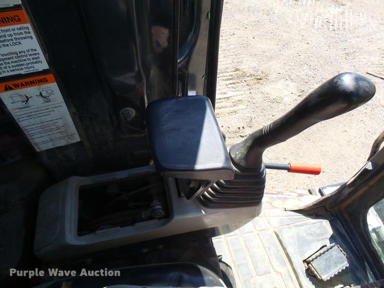 image for item K1850 2005 Komatsu PC40MR-2 mini excavator