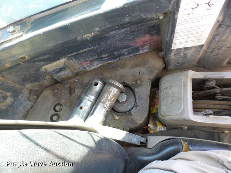 image for item K1850 2005 Komatsu PC40MR-2 mini excavator