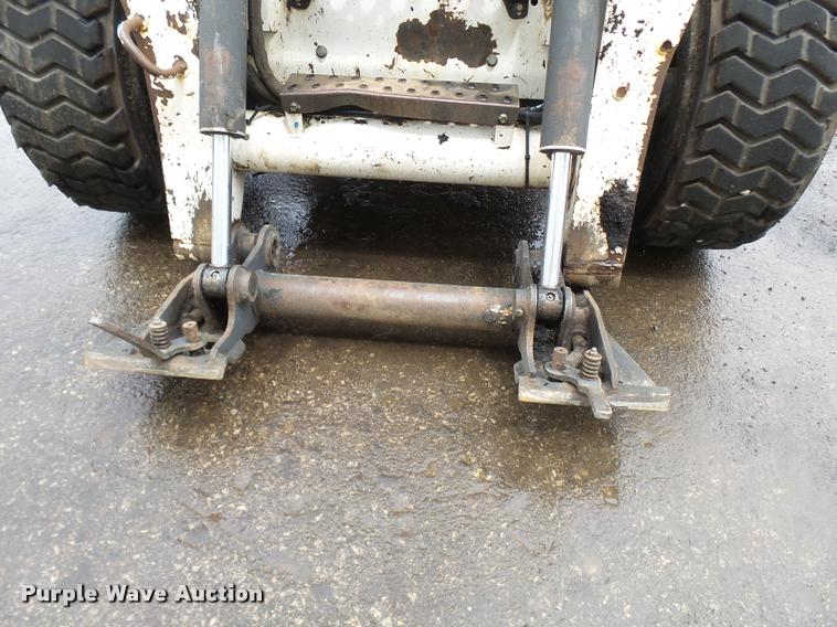 image for item K1852 2003 Bobcat S250 skid steer
