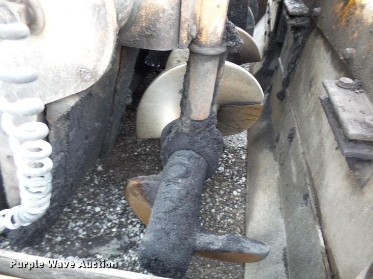 image for item K1853 2004 Blaw Knox PF4410 paver