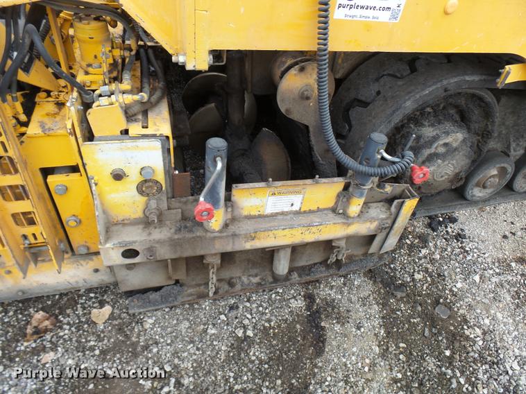 image for item K1853 2004 Blaw Knox PF4410 paver