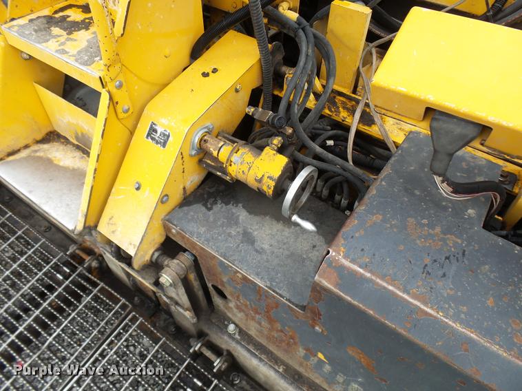 image for item K1853 2004 Blaw Knox PF4410 paver