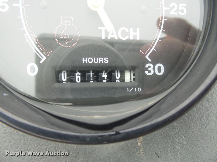 image for item K1853 2004 Blaw Knox PF4410 paver