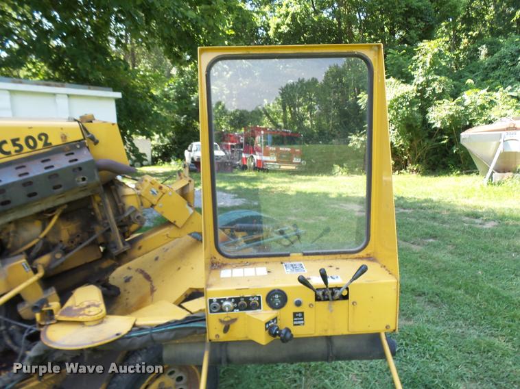 image for item K1857 1995 Vermeer SC502 stump grinder