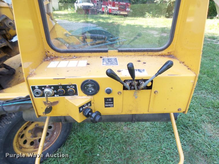 image for item K1857 1995 Vermeer SC502 stump grinder