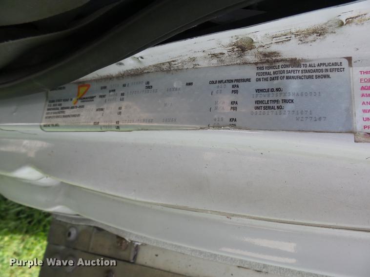 image for item K1859 2003 Ford E350 Super Duty delivery van