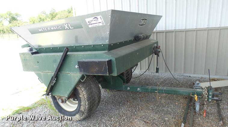 image for item K1866 Turfco Mete-R Matic XL spreader
