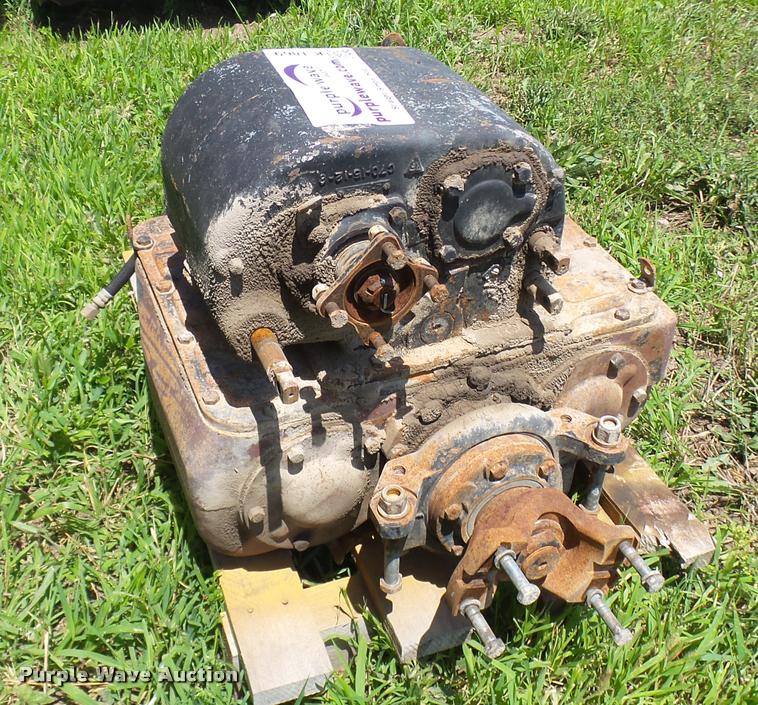 image for item K1869 Spicer two speed reducer transmission