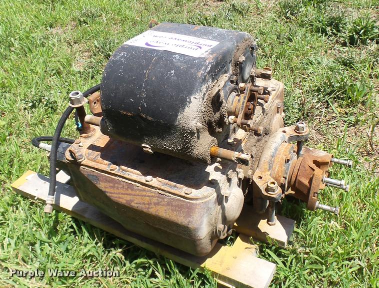 image for item K1869 Spicer two speed reducer transmission