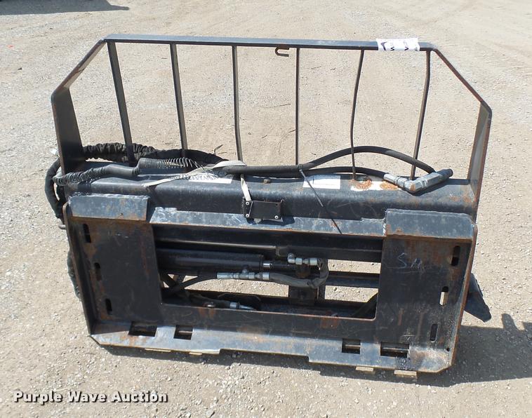 image for item K1873 Bobcat pallet hydraulic skid steer pallet forks