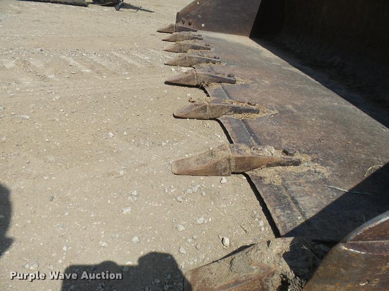 image for item K1874 Bobcat toothed skid steer bucket