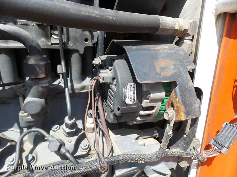 image for item K1875 2002 Bobcat T200 skid steer