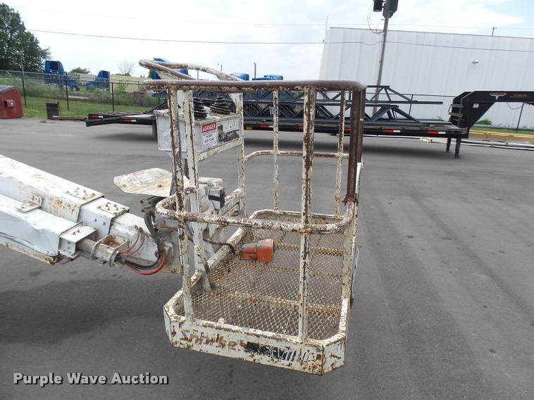 image for item K1888 2000 Snorkel TB60 boom lift