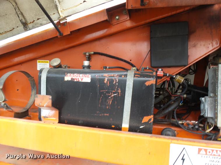 image for item K1888 2000 Snorkel TB60 boom lift