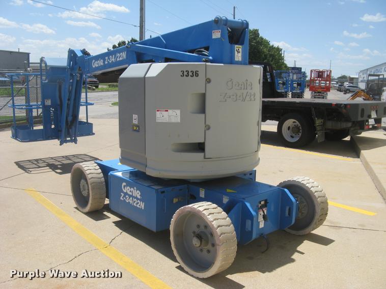 image for item L2310 2001 Genie Z-34/22N boom lift