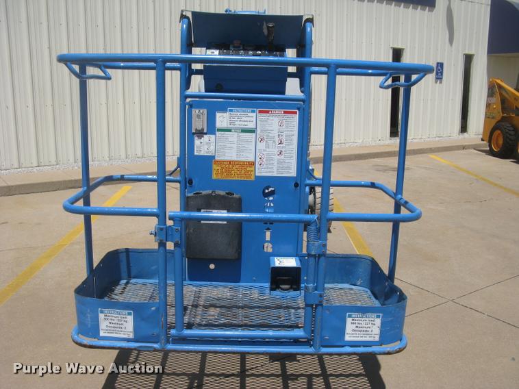 image for item L2310 2001 Genie Z-34/22N boom lift
