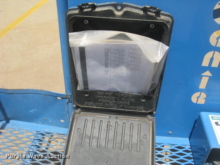 image for item L2310 2001 Genie Z-34/22N boom lift