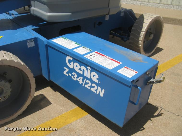 image for item L2310 2001 Genie Z-34/22N boom lift