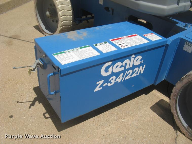 image for item L2310 2001 Genie Z-34/22N boom lift