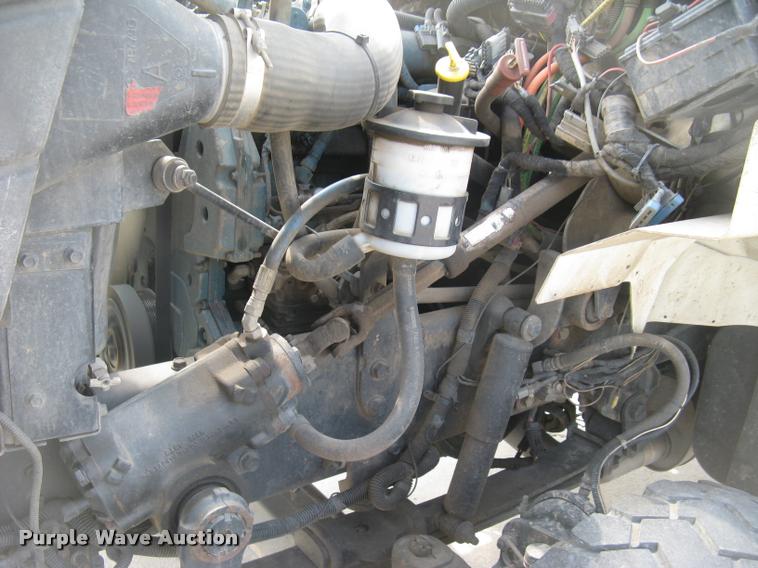 image for item L2311 2007 International 7300 bucket truck