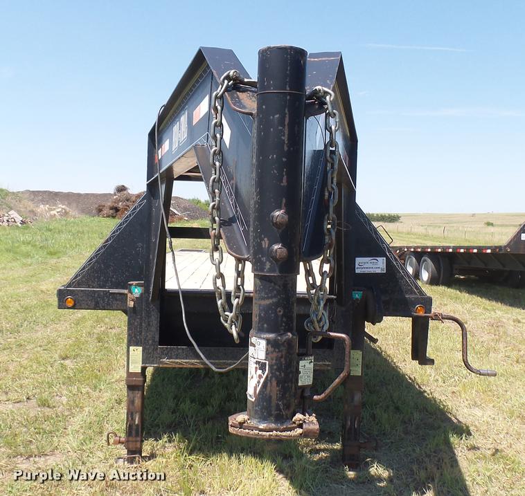 image for item L2318 2003 Load Trail equipment trailer