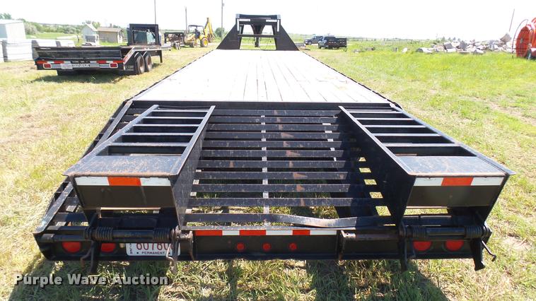 image for item L2318 2003 Load Trail equipment trailer