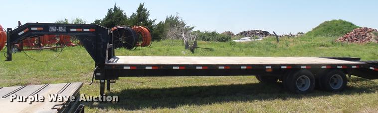 image for item L2318 2003 Load Trail equipment trailer