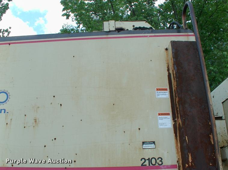 image for item L3067 Ingersoll Rand Procut 2200 asphalt milling machine