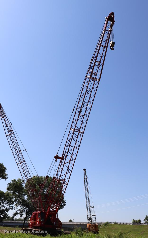 image for item L3180 1966 Manitowoc 4000W crane