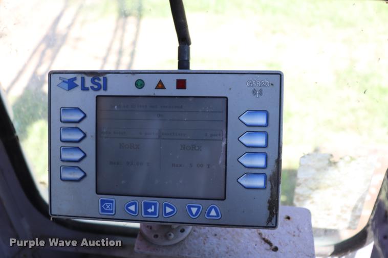 image for item L3180 1966 Manitowoc 4000W crane